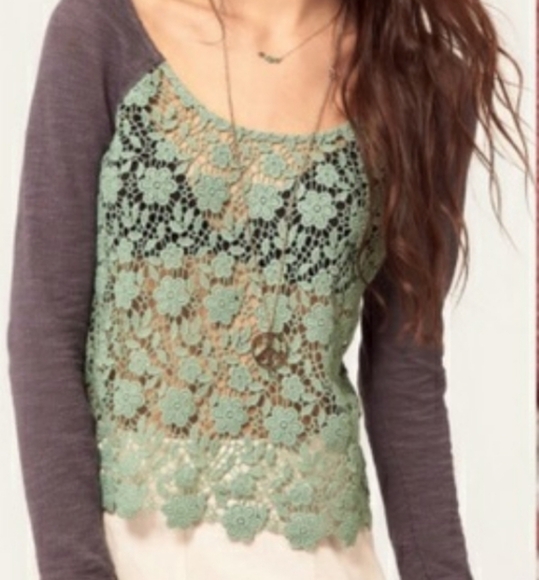 Free People M lace cropped top - Picture 2 of 7